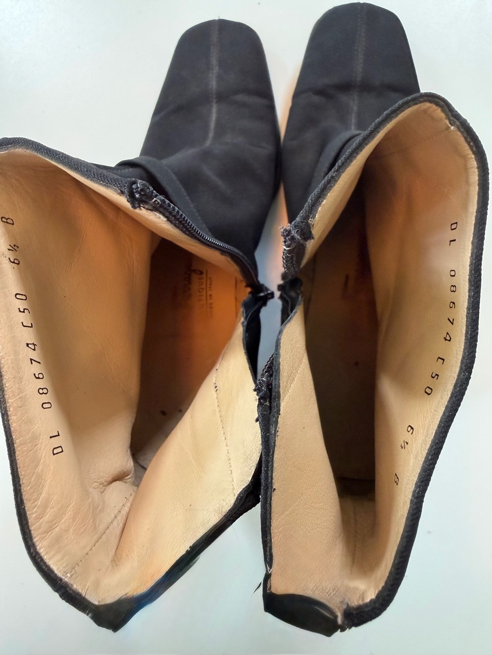 Vintage Salvatore Ferragamo Belted Ankle Boots 6.5B Made in Italy - Picture 13 of 13